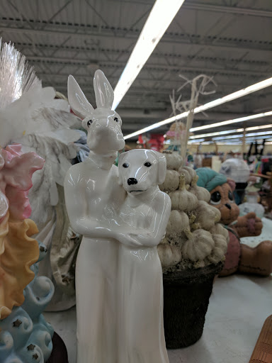 Thrift Store «Savers», reviews and photos