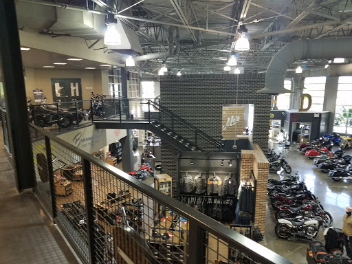 Motorcycle Dealer «Six Bends Harley-Davidson», reviews and photos, 9501 Thunder Rd, Fort Myers, FL 33913, USA