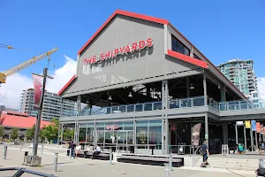 Shipyards Night Market image