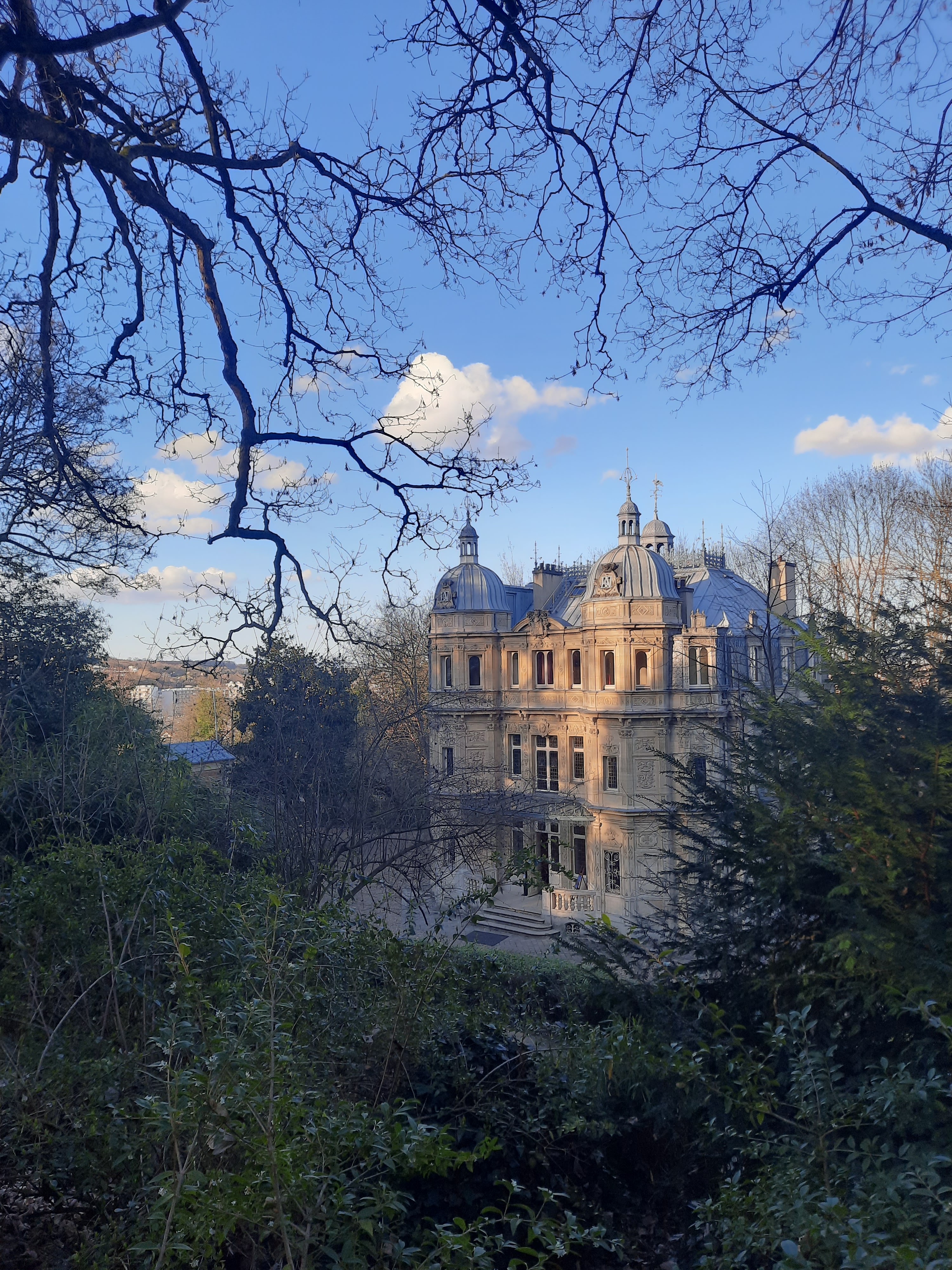Photo n° 10 de l'avis de L.i fait le 19/03/2023 à 20:22