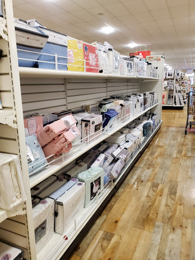 Department Store «HomeGoods», reviews and photos, 17641 Dale Mabry Hwy, Lutz, FL 33548, USA