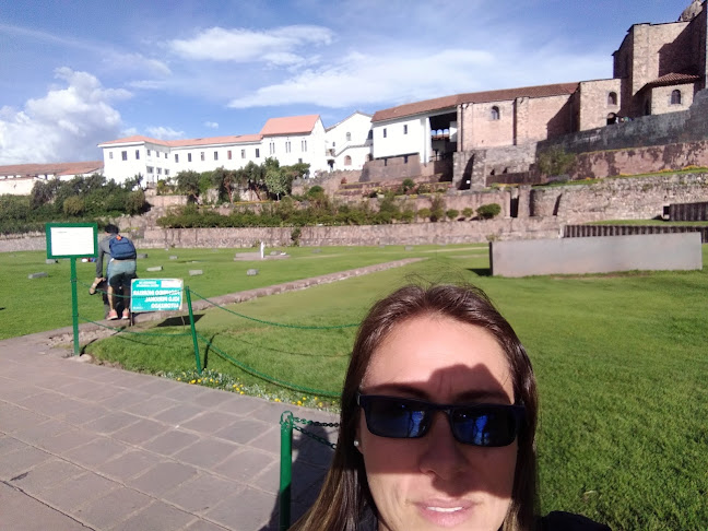 Opiniones de Coolbox en Cusco - Tienda de muebles