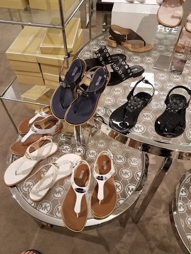Stores to buy men's slippers Denver