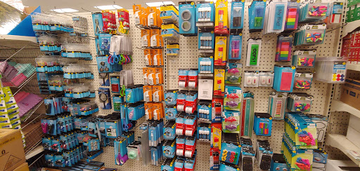 Dollar Store «Dollar Tree», reviews and photos, 10600 France Ave S, Bloomington, MN 55431, USA