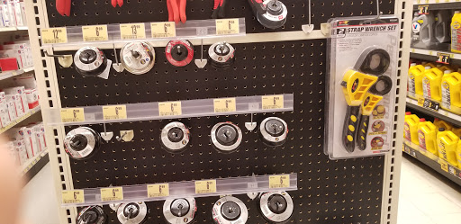 Auto Parts Store «Advance Auto Parts», reviews and photos, 1215 Main St, Hamilton, OH 45013, USA