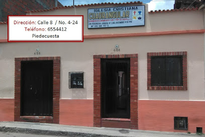 Iglesia Cuadrangular Piedecuesta / Barrio Centro La Cantera