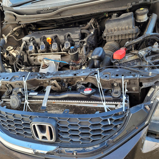 Mechanic «Canyon Auto Repair and Collision, Body and Paint», reviews and photos, 11643 SW Pacific Hwy, Tigard, OR 97223, USA