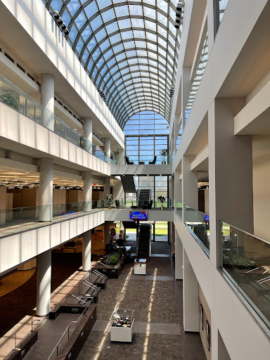 Auto Club Group, 1 Auto Club Dr, Dearborn, MI 48126, Travel Agency