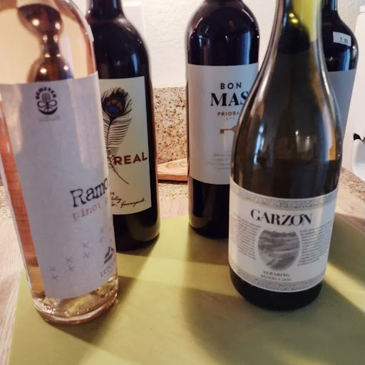 Wine Store «Desert Wine Shop on 111», reviews and photos, 73360 CA-111 #1, Palm Desert, CA 92260, USA