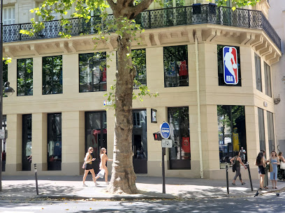 NBA store Paris
