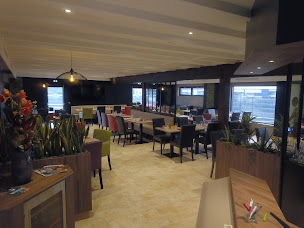 Photo n°26 de Restaurant Les Grands Prés à Cluses ()