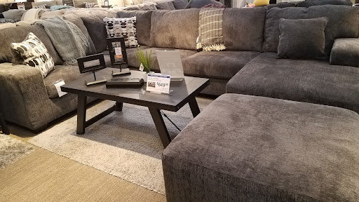 Furniture Store «Ashley HomeStore», reviews and photos, 3667 N Freeway Blvd, Sacramento, CA 95834, USA