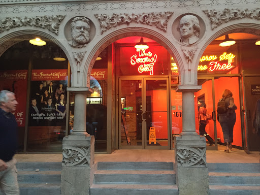 Shopping Mall «Pipers Alley Mall», reviews and photos, 210 W North Ave, Chicago, IL 60610, USA