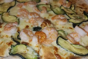 Pizza Litta image