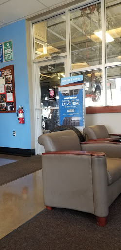 Tire Shop «Firestone Complete Auto Care», reviews and photos, 1840 N Lindsay Rd, Mesa, AZ 85213, USA