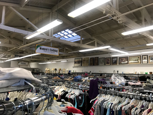 Thrift Store «Thrift Center», reviews and photos, 1305 Water St, Santa Cruz, CA 95062, USA
