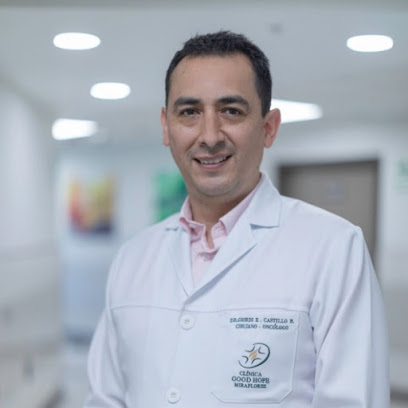 Dr. Giordi Emanuel Castillo Ruiz, Oncólogo