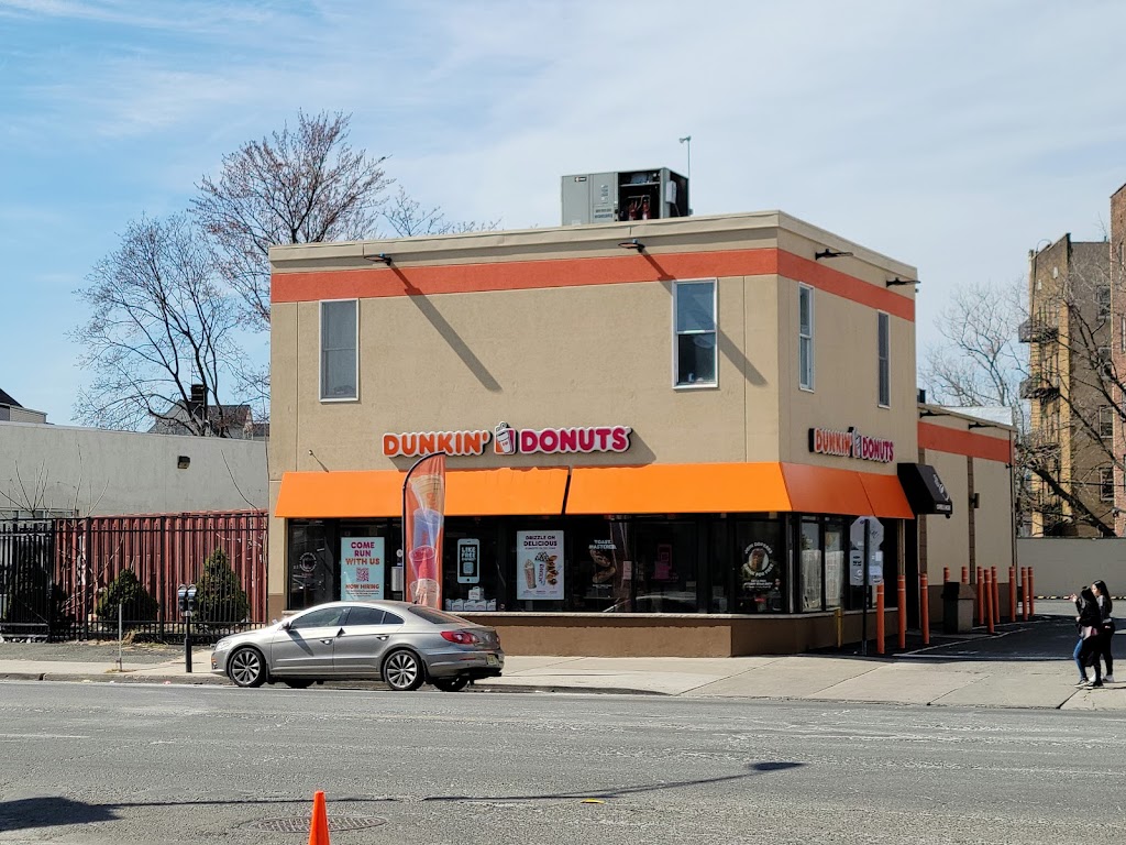 Dunkin' 07208