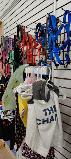 Clothing Store «Furry Friends Thrift», reviews and photos, 615 W Indiantown Rd, Jupiter, FL 33458, USA