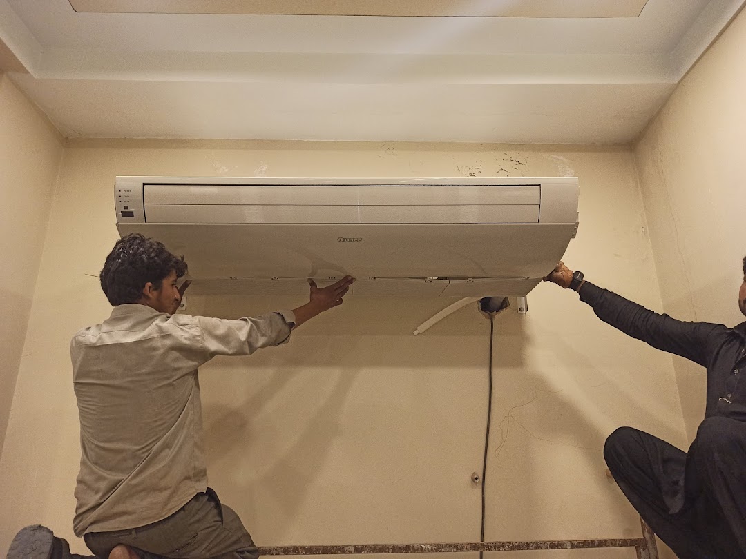 TopTech AC Service & Installation - Bahria Town Islamabad