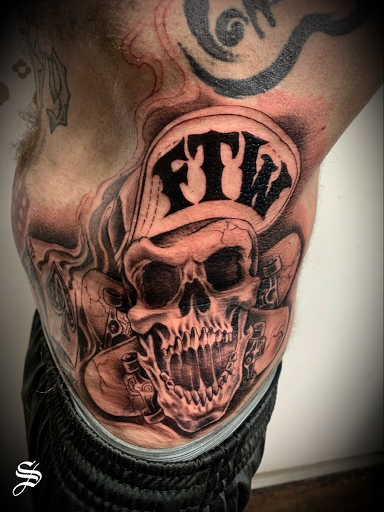 Explore cool finger tattoo ideas, creative tattoo ideas in Lancaster, available at DEADMANS STUDIO