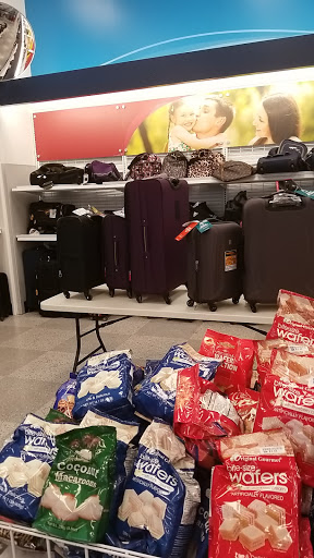 Clothing Store «Ross Dress for Less», reviews and photos, 1101 5th Ave, Hammond, IN 46320, USA