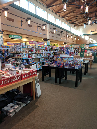 Book Store «Barnes & Noble», reviews and photos, 235 Daniel Webster Hwy, Nashua, NH 03060, USA