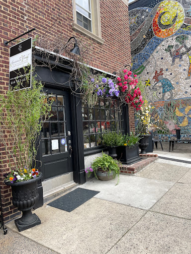 Amaranth Florist, 109 N Essex Ave, Narberth, PA 19072, USA, 