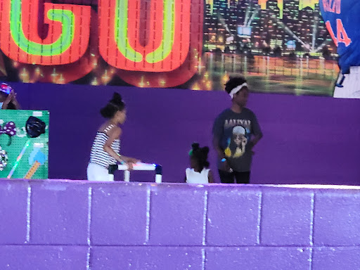 Roller Skating Rink «Dr. Martin Luther King, Jr. Roller Skating and Bowling Center», reviews and photos, 1219 W 76th St, Chicago, IL 60620, USA