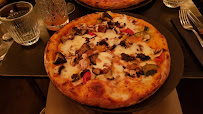 Pizza du Restaurant Capri Saint-Honoré à Paris - n°10