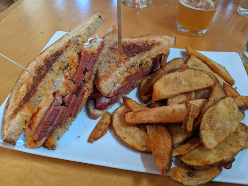 Restaurant «Alchemy», reviews and photos, 1980 Atwood Ave, Madison, WI 53704, USA