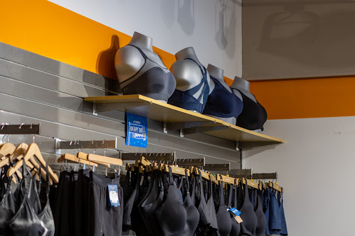 Running Store «Road Runner Sports», reviews and photos, 490 Broad St Suite 1, Shrewsbury, NJ 07702, USA