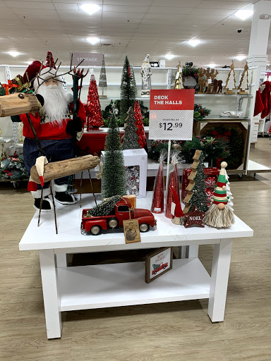 Department Store «HomeGoods», reviews and photos, 43 Woodbridge Center Dr, Woodbridge, NJ 07095, USA