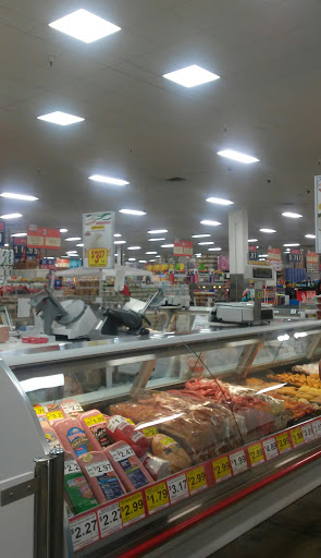 Grocery Store «El Super», reviews and photos, 9710 Woodman Ave, Pacoima, CA 91331, USA