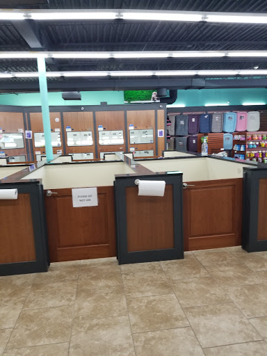 Pet Store «Happiness Is Pets Vi», reviews and photos, 616 E Roosevelt Rd, Lombard, IL 60148, USA