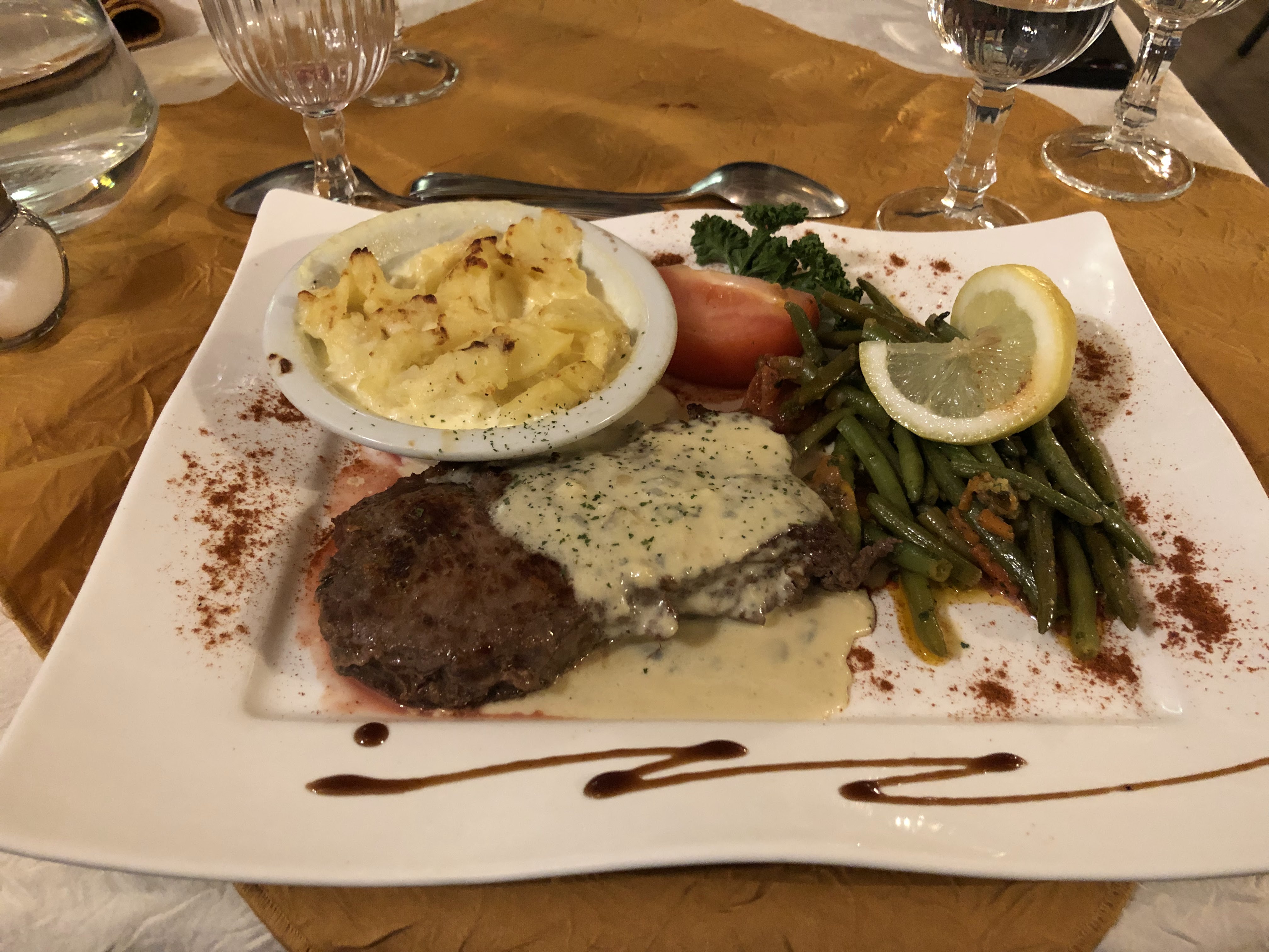Photo n° 1 de l'avis de João.e fait le 18/10/2019 à 04:21