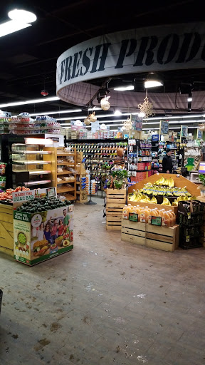 Breckenridge Market and Liquor, 311 S Ridge St, Breckenridge, CO 80424, USA, 