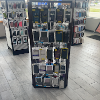 US Wireless Repair - Car repair in Madison Heights, MI, Warren - Rated 4.7/5