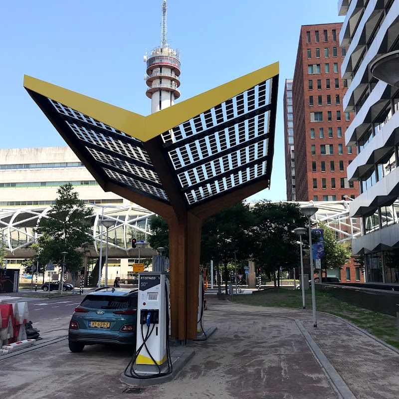 Shell Recharge Solutions Charging Station
