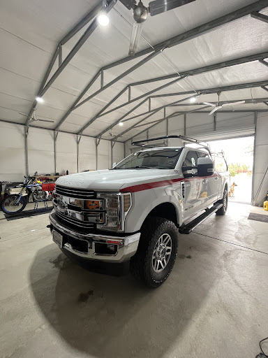 Henri's Auto Detailing en Corning