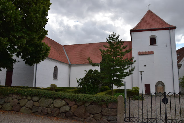 Anmeldelser af Ryslinge Kirke i Ringe - Kirke