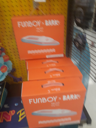 Pet Supply Store «Petco Animal Supplies», reviews and photos, 2805 E 29th Ave, Spokane, WA 99223, USA