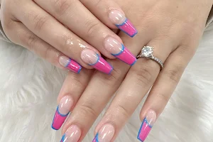 LaVie, a luxury nail spa image
