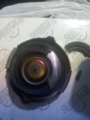 Auto Parts Store «Advance Auto Parts», reviews and photos, 2230 Fort St, Lincoln Park, MI 48146, USA