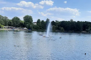 Park am Weißen See image