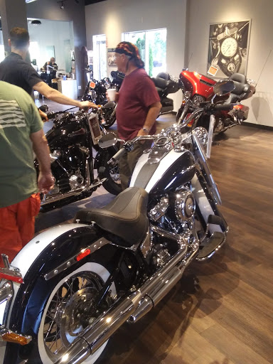 Harley-Davidson Dealer «American Harley-Davidson», reviews and photos, 1149 Erie Ave, North Tonawanda, NY 14120, USA