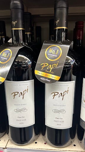 Liquor Store «Bayway World of Liquors», reviews and photos, 639 Bayway, Elizabeth, NJ 07202, USA