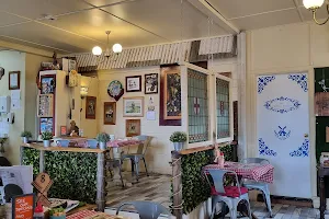 De Dutch Cafe image