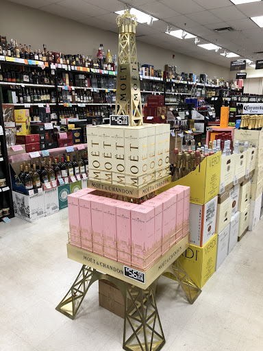 Liquor Store «METRO WINE & LIQUORS», reviews and photos, 89 NJ-17, East Rutherford, NJ 07073, USA