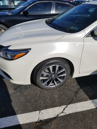 Car Dealer «Colonial Nissan Inc», reviews and photos, 117 Bustleton Pike, Feasterville-Trevose, PA 19053, USA
